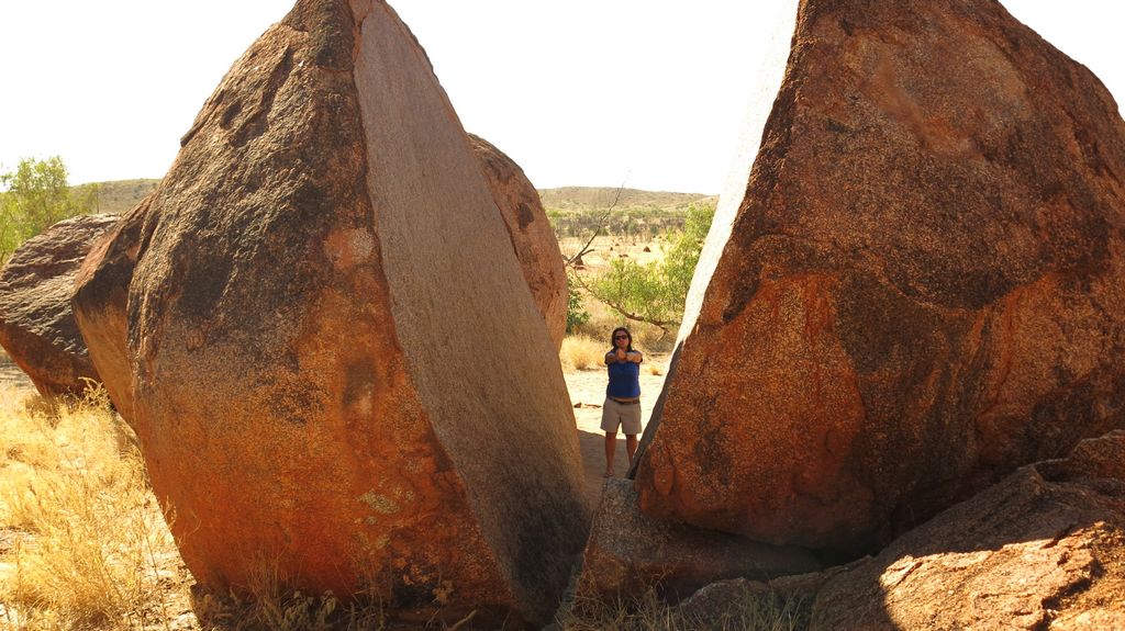 DEVIL’S MARBLES