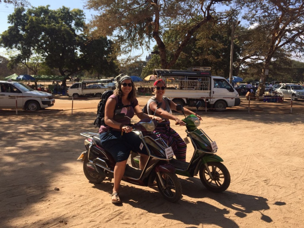 Louer un scooter à Bagan